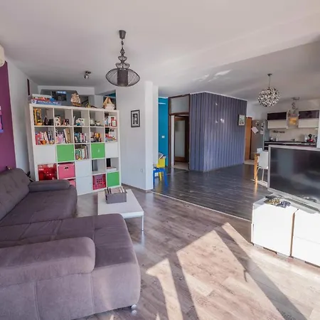 In 41863 Apartment